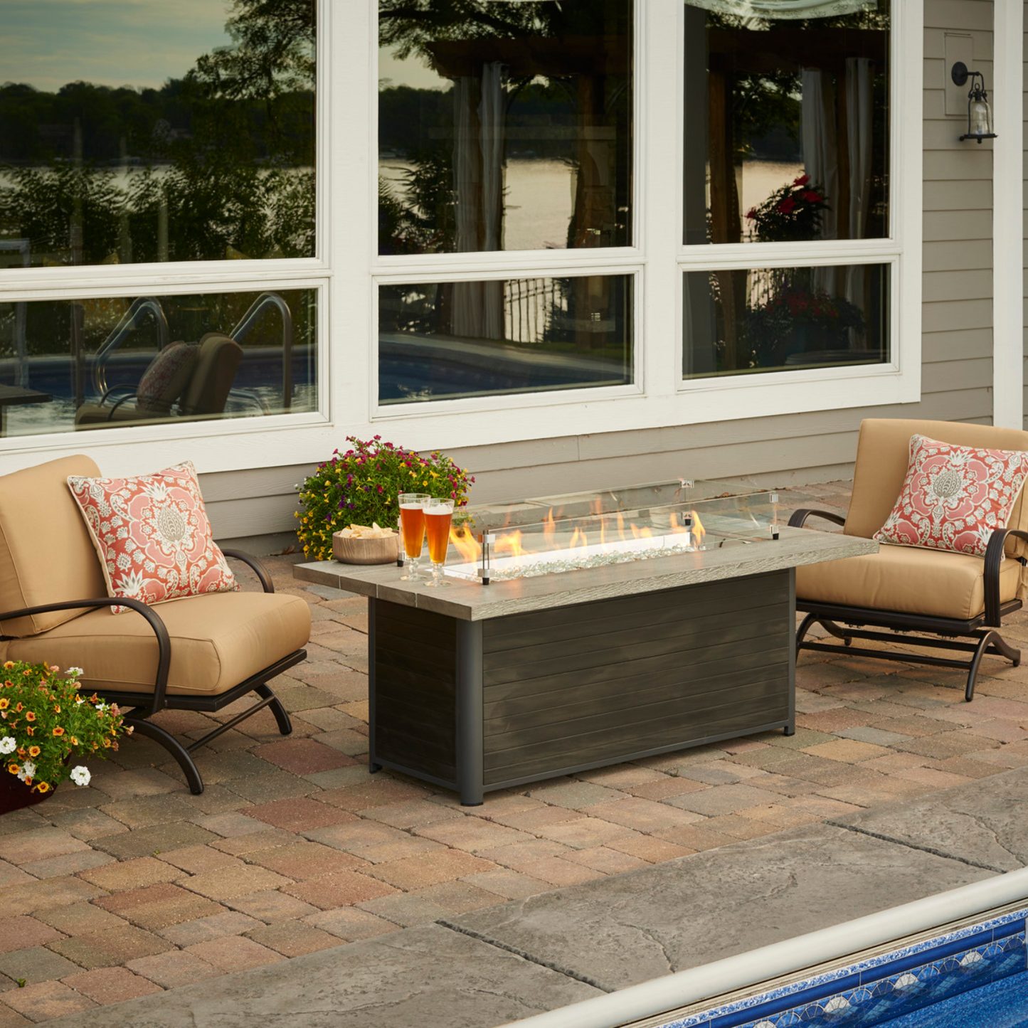 CEDAR RIDGE - 61" - Linear Gas Fire Pit Table