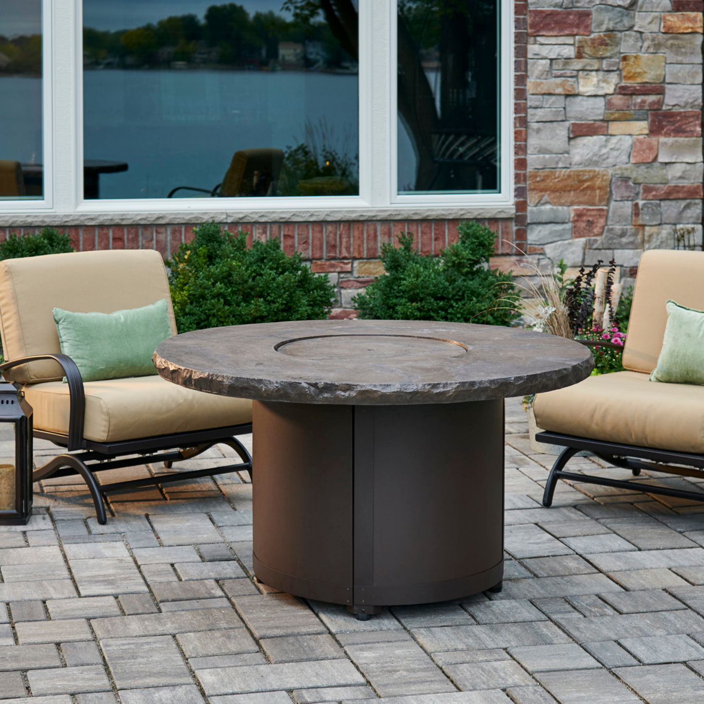 BEACON - 48" - Round Gas Fire Pit Table